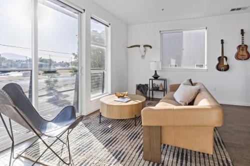 Downtown Apartamento | Pine at Evergreen - Boutique Hotel