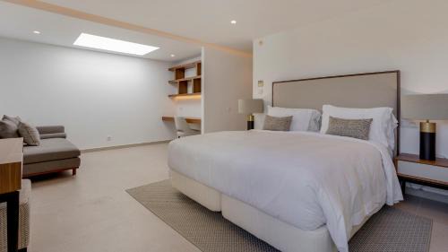 Olhos D'Agua Hotel | Pine Cliffs Village