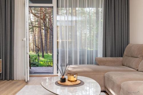 Palanga Apartamento | Pine Forest Escape at Vanagupes Parkas