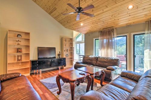 Frazier Park Casa | Pine Mountain Club Home with Beautiful View!