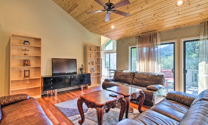 Frazier Park Casa | Pine Mountain Club Home w/ Beautiful View!