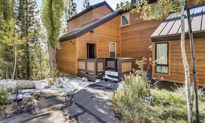 Dollar Point Cabina | Pinegrove by AvantStay | Beautiful Villas Condo just outside Tahoe City!