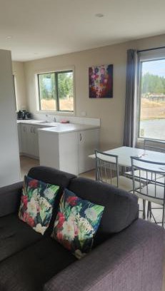 Twizel Apartamento | Pinegrove Cottages - unit3
