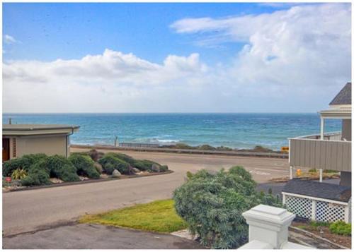 San Simeon Casa | Pinestone