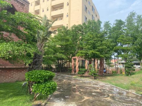 Lahore Apartamento | Pinevillaeventcomplex