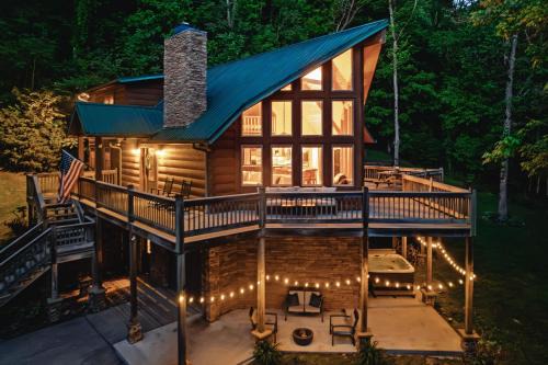 Smithville Chalet De Esquí | Pinewood Chalet