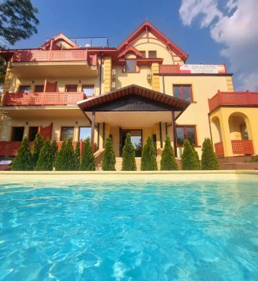 Palic Apartamento | Pink Elephant