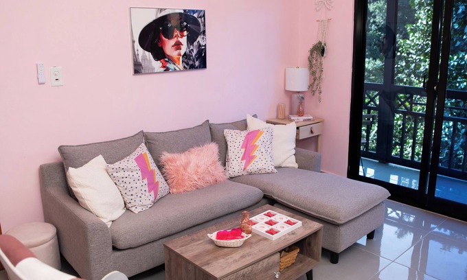 La Vega Province Villa | Pink Escape |Pool | Villa | Fun Mountain Stay
