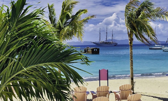 Jost Van Dyke Villa | Pink House Villas - Oleander Beach House