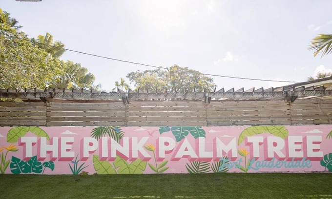 Coral Ridge Villa | Pink Palm Pool Paradise: Perfect Place for Photos