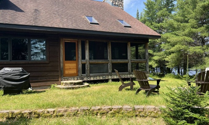 Forest County Casa | Pipers Point durante todo el año WI Northwoods Experience