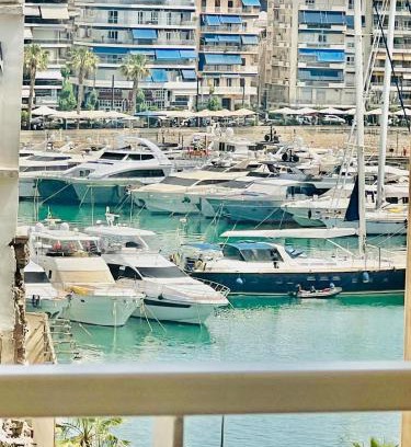 Pasalimani Apartamento | Piraeus Pasalimani LargeTerrace Seaview Apartment