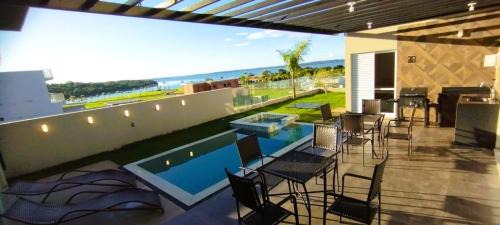 Paranapanema Casa | Piscina com Vista - Check-in 9h - 60m da Represa