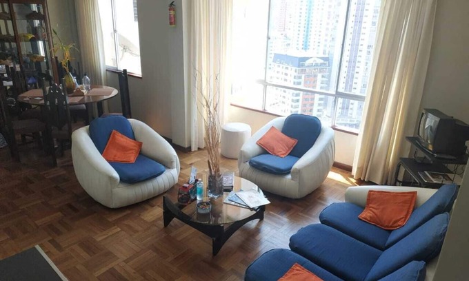 Downtown La Paz Apartamento | PISO 20.Céntrico,Embajada USA,Vistas 360, Privado,Transporte Aeropuerto Opcional