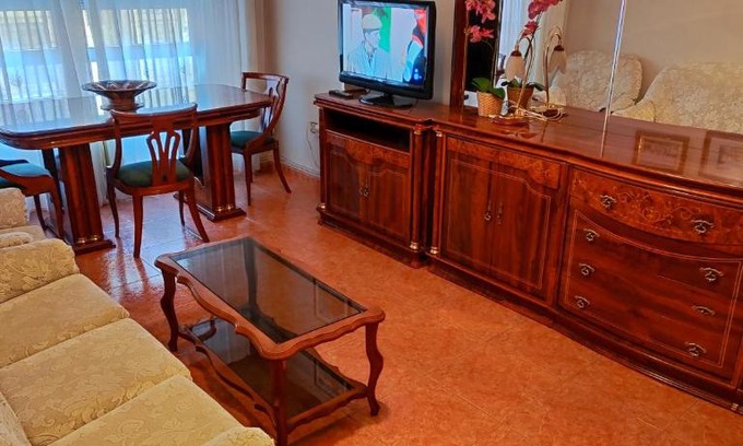 Albacete Apartamento | Piso céntrico 3 dormitorios con 2 baños cerca de la feria