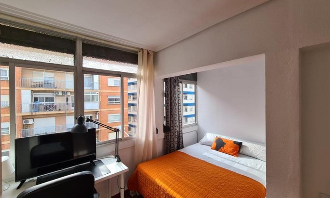 Valencia Province Apartamento | Piso cerca de la playa - Act. Mauri 1B