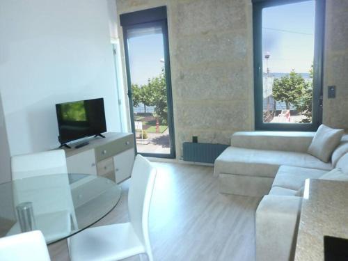 Bueu Apartamento | Piso con vistas a 30m playa ALOJAMIENTOS VACAY