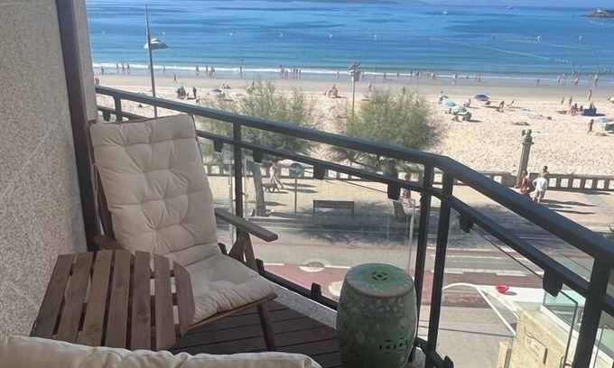 Sanxenxo Condominio | Piso de Lujo en Primera línea de playa en Sanxenxo