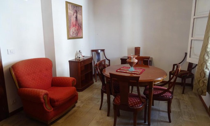 Pontedeume Apartamento | Piso en centro urbano de Puentedeume con terraza