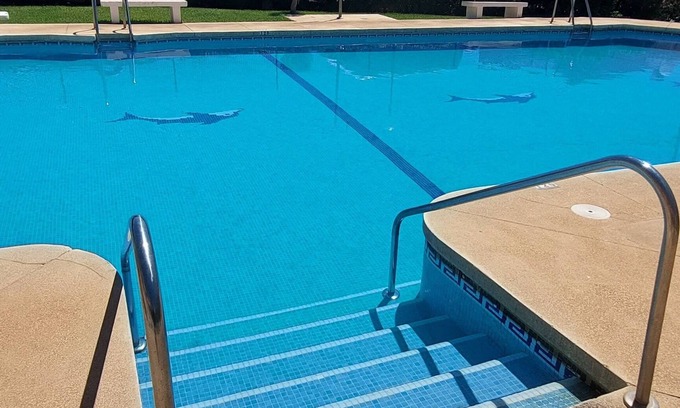 Costa del Sol Apartamento | Piso en el Faro de Calaburras en primera línea de playa, ideal para familias!