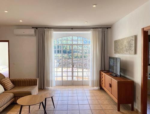 Vall De Almonacid Apartamento | Piso en Vall de Almonacid con vistas, aire acondicionado, Wifi y Smart TV