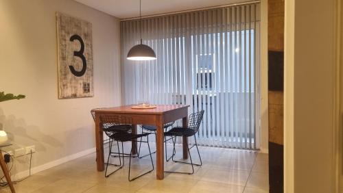 Cordoba Apartamento | PISO TRES. Depto de categoría en cofico. C/Cochera