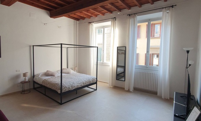 Oltrarno Apartamento | Pitti Rainbow Apartment