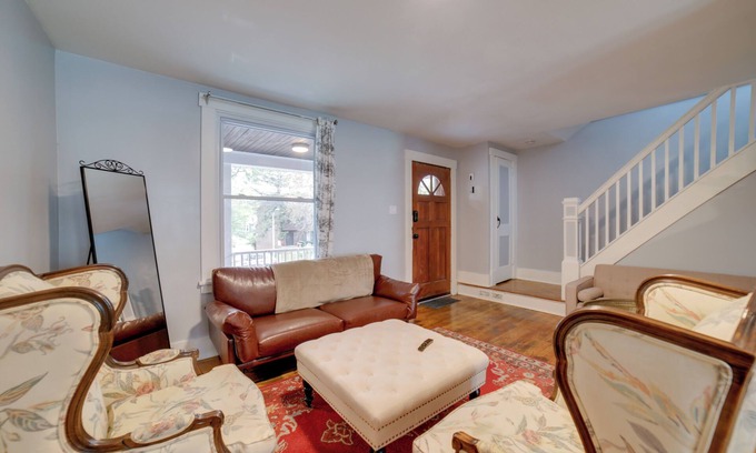 Wilkinsburg Casa | Pittsburgh Home Near Frick Park, 7 Mi to Dtwn