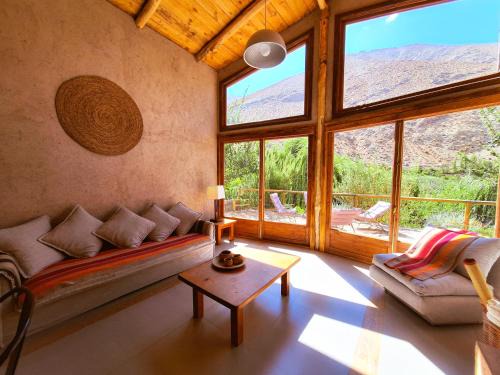Paiguano Cabina | Piuquenes Lodge - Cabañas, Viñedos y estrellas en Horcón, Valle de Elqui