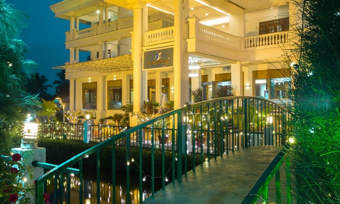 Vypin Hotel | PJ Princess Regency