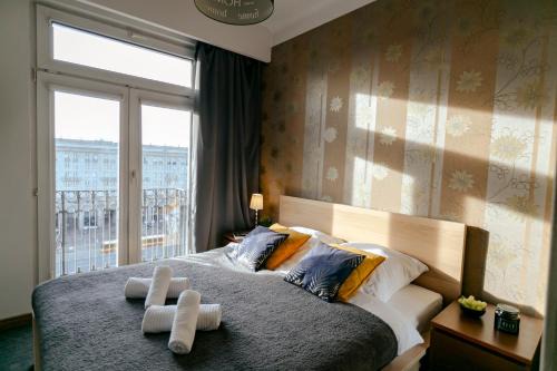Srodmiescie Południowe Apartamento | Plac Konstytucji 6 Orange - Apartament dla 4 osób - Bezpłatny parking - Free parking - piękny widok na panoramę Warszawy
