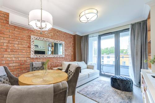 Srodmiescie Apartamento | Plac Unii Comfort Apartments