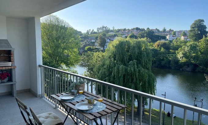 Arcos de Valdevez Apartamento | PLACIDO RIVER HOUSE APARTAMENTO