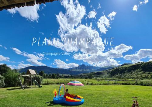 Cathkin Park Casa | Plain Champagne Guest Farm, Champagne Valley