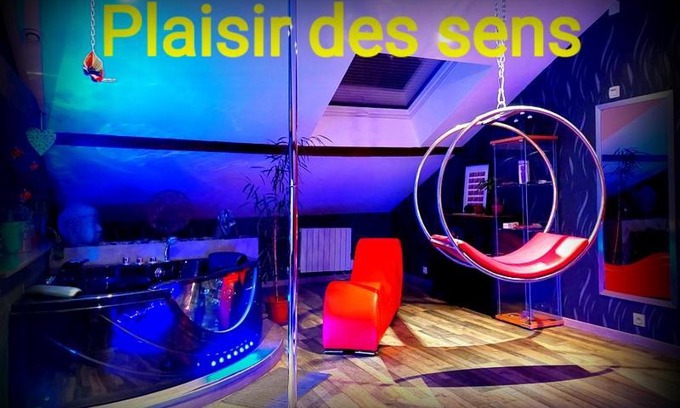Roanne Cama Y Desayuno | PLAISIR DES SENS