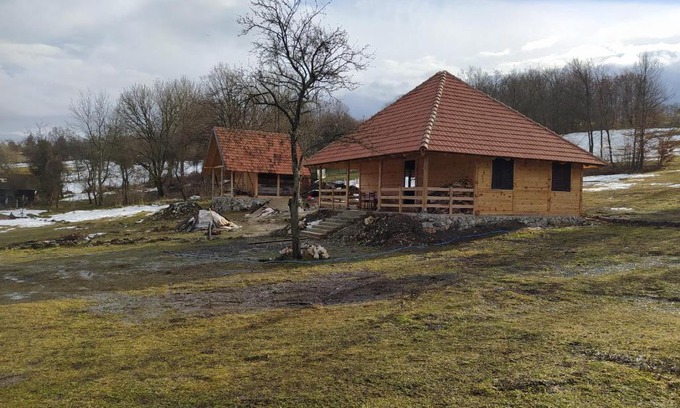 Kremna Casa | Planinska etno kuca Tara
