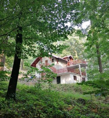 Mladenovac Apartamento | Planinska kuća Bukulja