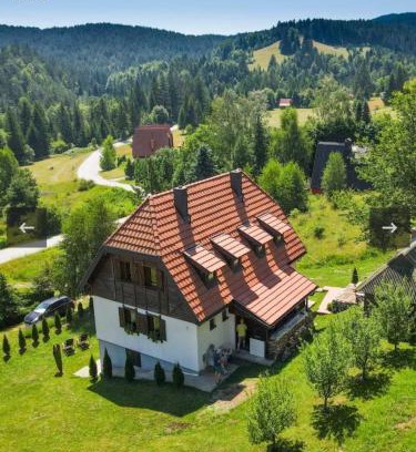 Kremna Apartamento | Planinska kuća Sević