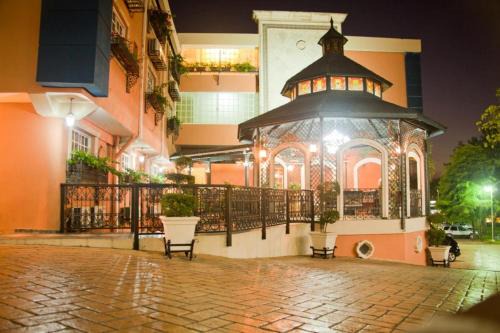 La Zurza Hotel | Platino Hotel & Casino