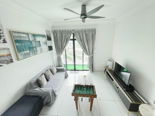 Taman Bukit Mewah Apartamento | Platino up to 10 Pax, Few steps to paradigm and Escape JB