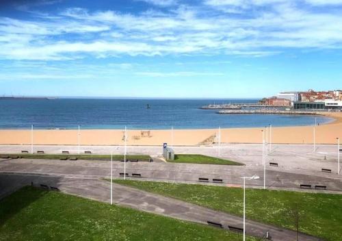 Distrito Oeste Apartamento | Playa B - PRIMERA LINEA DE PLAYA - WIFI GRATIS