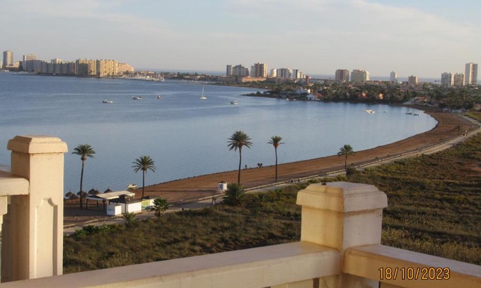Playa Paraiso Apartamento | Playa Paraiso - Penthouse Apartment - Secure Free Parking and WiFi