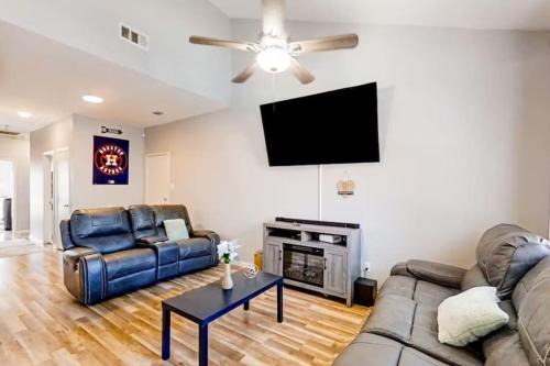 Northside Casa | Playstay Houston