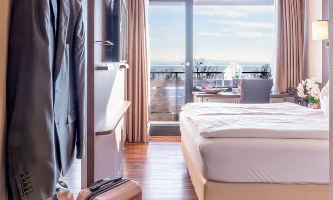 Waggershausen Hotel | PLAZA Hotel Föhr am Bodensee