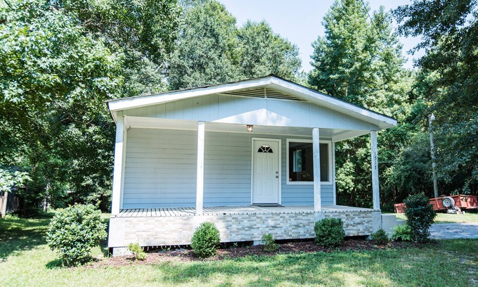 Hattiesburg Casa | Pleasant, Bright 3 Bedroom Cottage