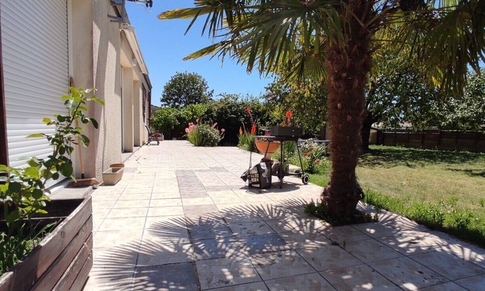 Sainte-Soulle Casa | Pleasant family house open to garden + air conditioning