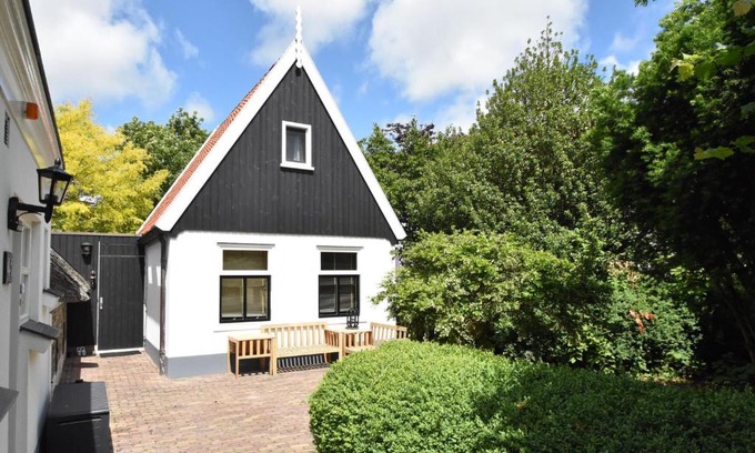 Schoorldam Casa | Pleasant Holiday Home in Schoorl near the Beach