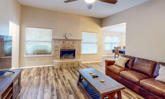 Azle Casa | Pleasant home near lake with furnished, inviting deck & firepit - dog-friendly