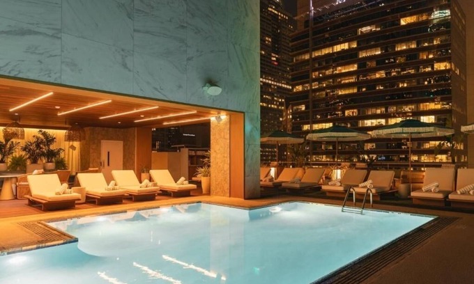 Financial District Hotel | Pleasant Stay, Convenient Location, Dog-friendly, Near Madame Tussauds Hollywood