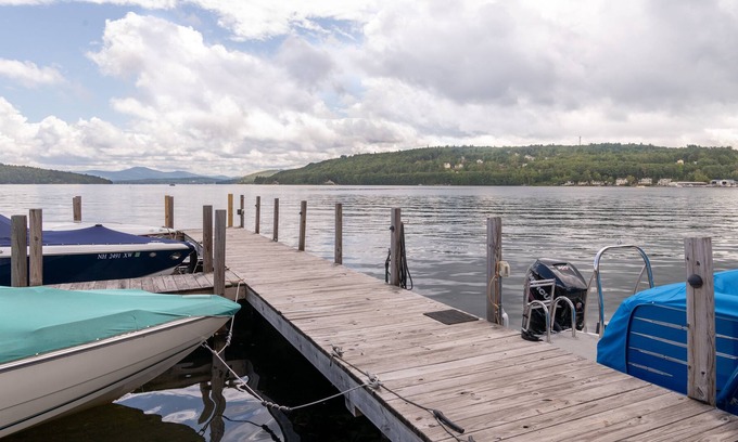 Meredith Cabaña | Pleasant Street, Meredith Lake Cottage with Dock